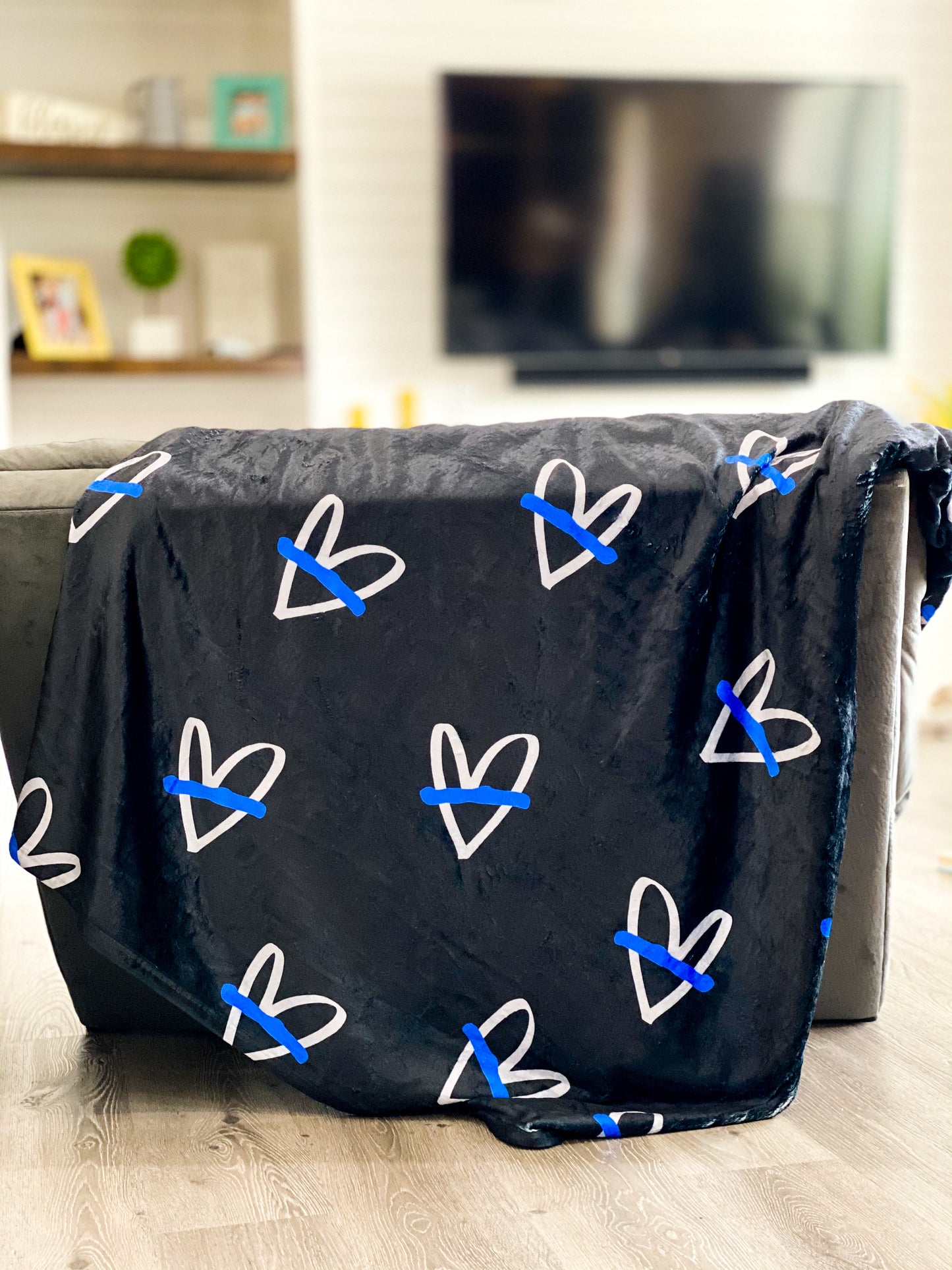 TBL heart Throw Blanket