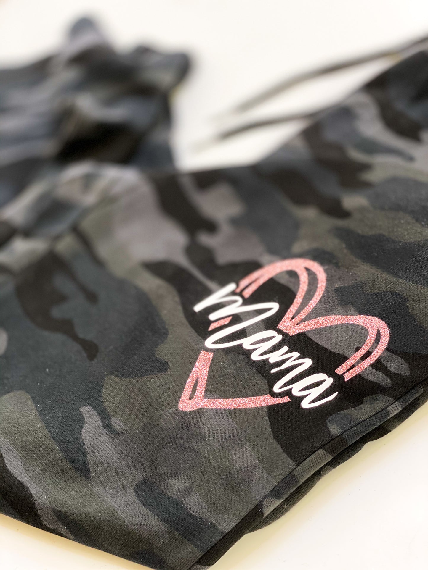 Mama heart joggers